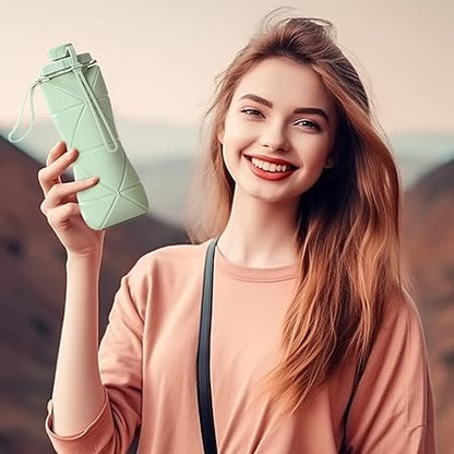 Travel Pro Combo: Foldable Silicone Water Bottle (600ml) + USB Juicer Cup Blender (420ml) – Stay Hydrated & Fresh On-the-Go!"